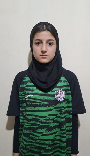 زینب گل کارمقدم