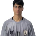 کوروش شریعت